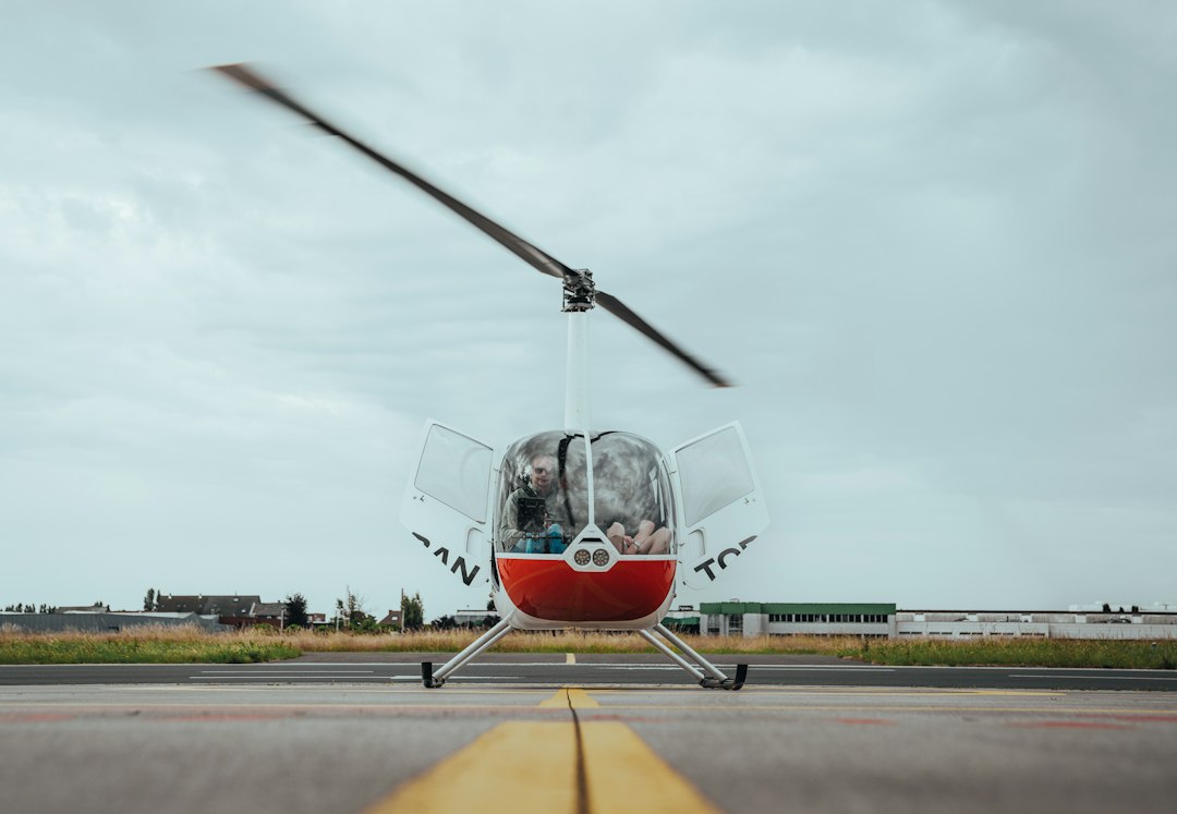 99% Cheaper Electrode Could Transform Green Hydrogen for Aviation